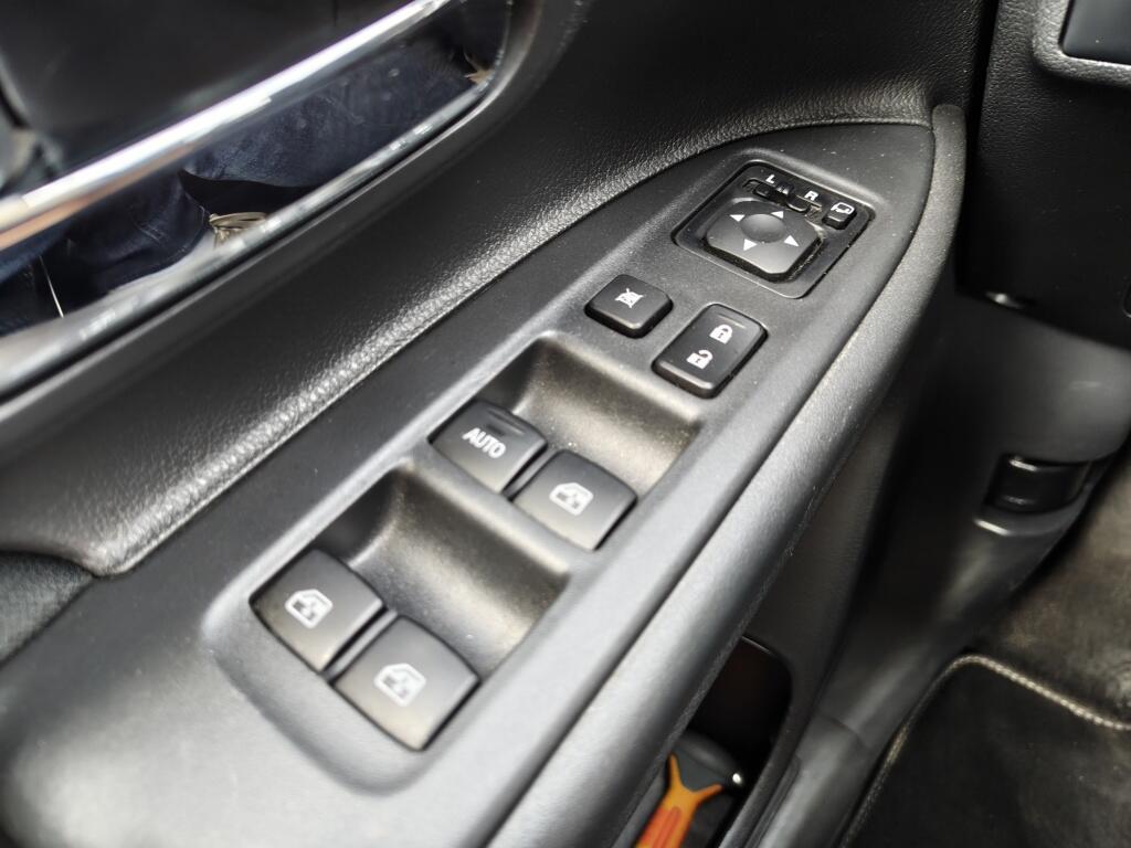 Mitsubishi Outlander 2.0 Executive Edition | 7 Persoons | Navi | DAB | Keyless Entry - Image 21