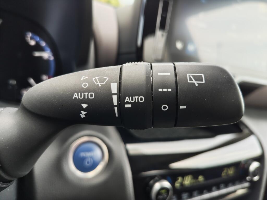 Toyota Yaris Cross 1.5 Hybrid Executive | HUD | JBL | Stoelverwarming | Navi - Image 13