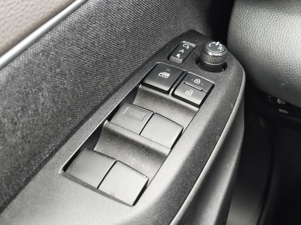 Toyota Yaris Cross 1.5 Hybrid Executive | HUD | JBL | Stoelverwarming | Navi - Image 23