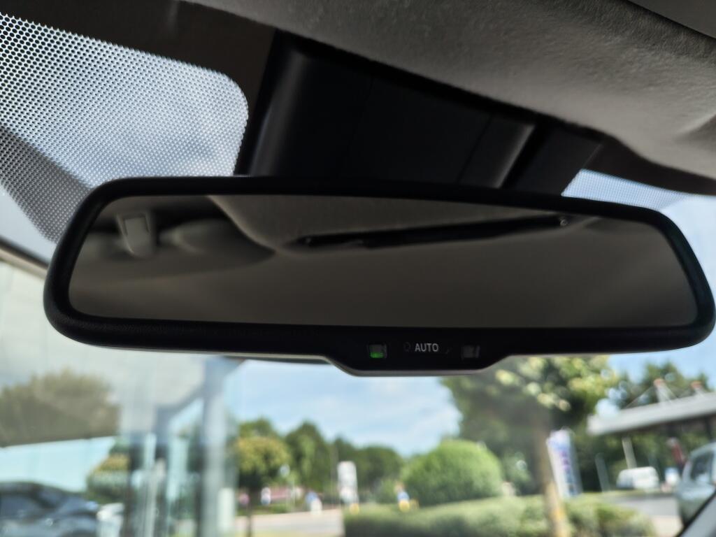 Toyota Yaris Cross 1.5 Hybrid Executive | HUD | JBL | Stoelverwarming | Navi - Image 24