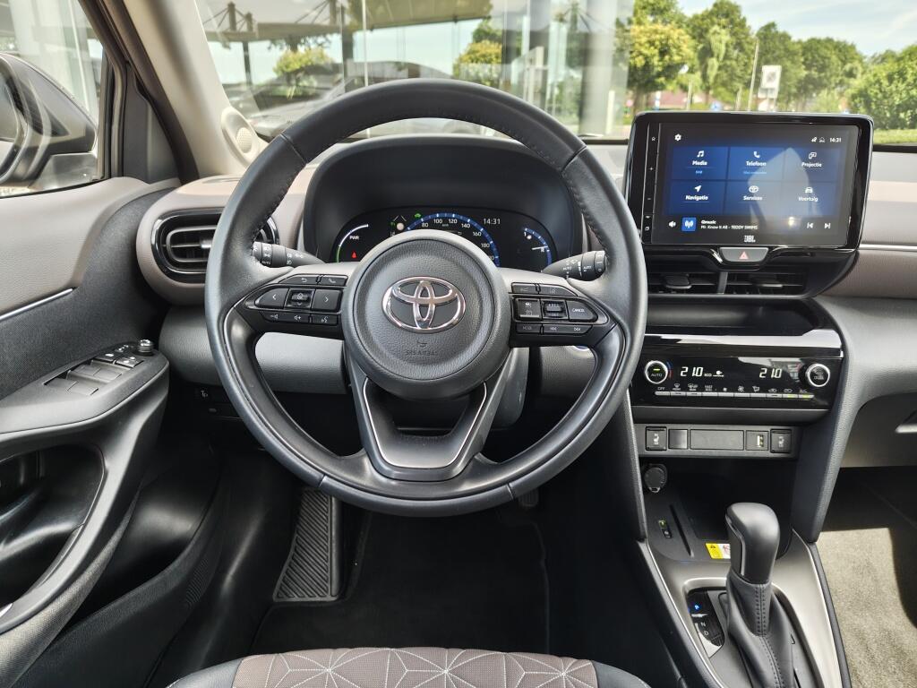Toyota Yaris Cross 1.5 Hybrid Executive | HUD | JBL | Stoelverwarming | Navi - Image 8