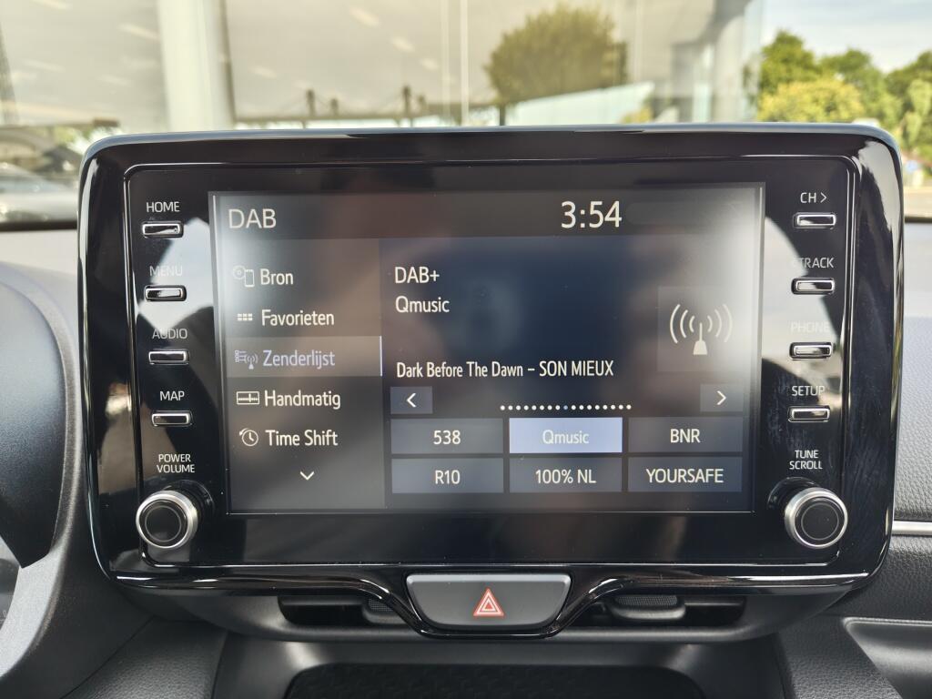 Toyota Yaris 1.5 Hybrid Active | Stoelverwarming | DAB | Lichtmetalen Velgen - Image 15