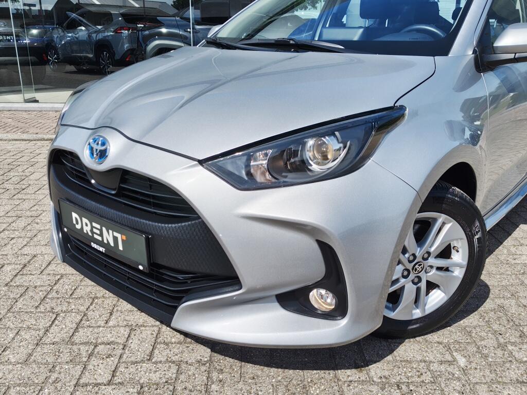 Toyota Yaris 1.5 Hybrid Active | Stoelverwarming | DAB | Lichtmetalen Velgen - Image 2
