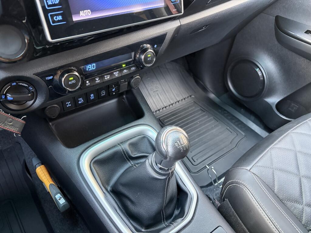 Toyota HiLux 2.4 D-4D 4WD Xtra Cabine Challenger | Trekhaak | Hardtop | - Image 24