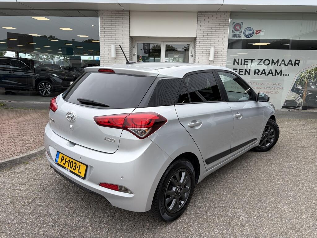 Hyundai i20 1.0 T-GDI Black Edition | Sensoren achter | Cruise control | Nav - Image 4