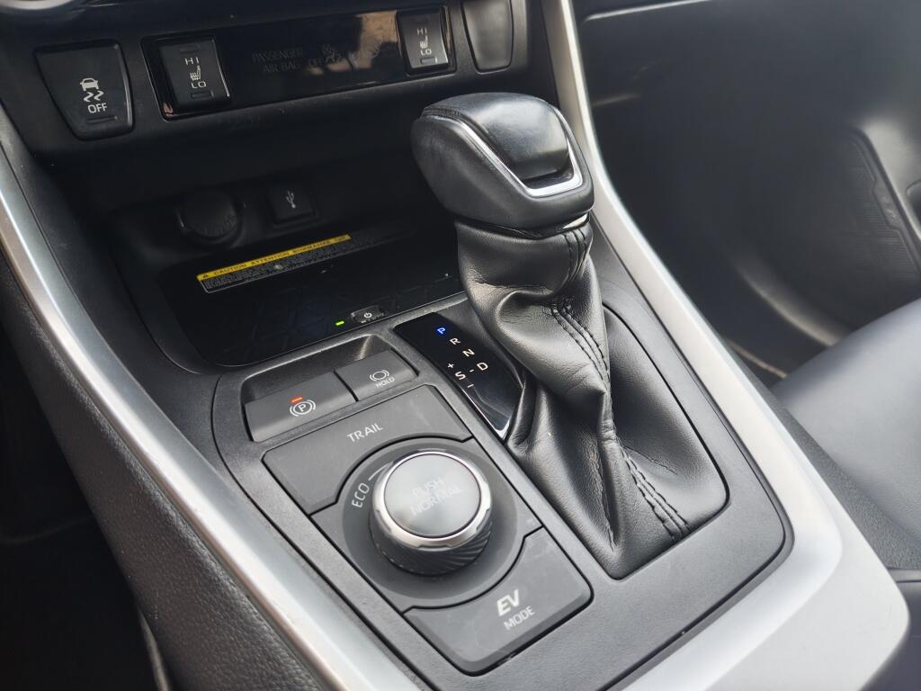 Toyota RAV4 2.5 Hybrid AWD Style Bi-Tone | Trekhaak | Leer | Navi | JBL | An - Image 21