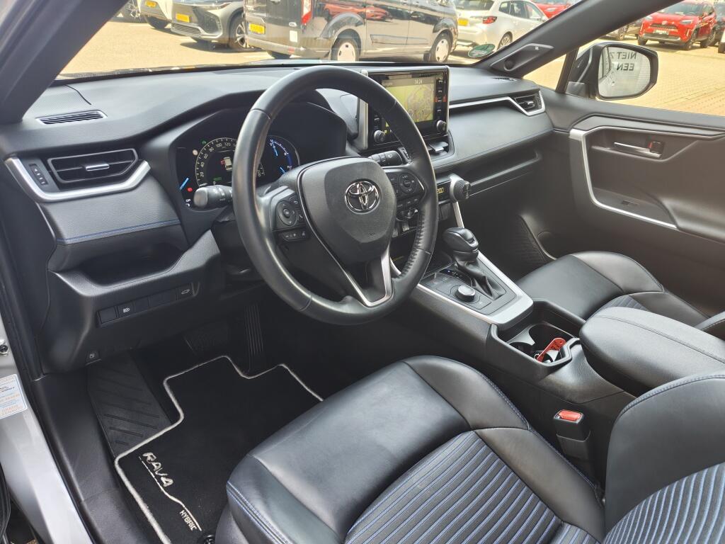 Toyota RAV4 2.5 Hybrid AWD Style Bi-Tone | Trekhaak | Leer | Navi | JBL | An - Image 25