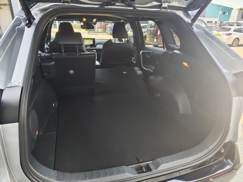 Toyota RAV4 2.5 Hybrid AWD Style Bi-Tone | Trekhaak | Leer | Navi | JBL | An - Image 32