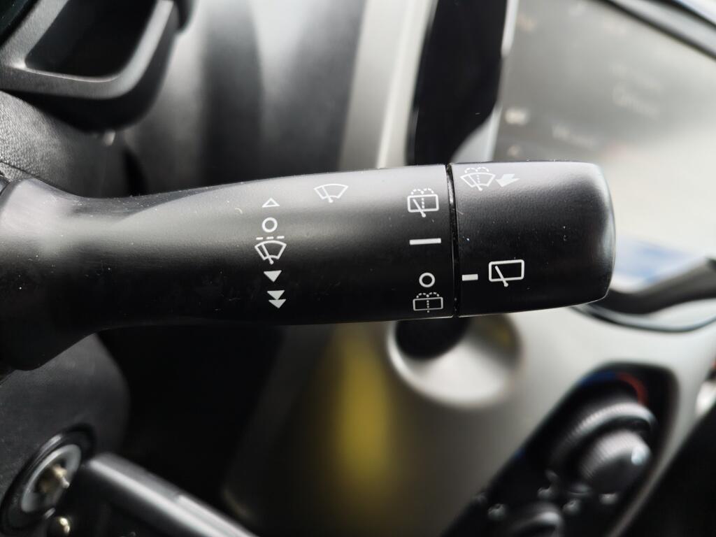 Toyota Aygo 1.0 VVT-i x-play | Lichtmetalen Velgen | All Seasons | Airco | A - Image 12