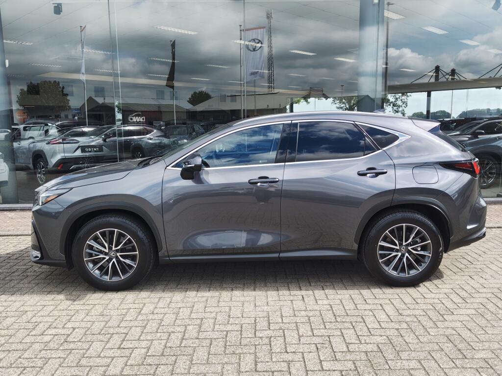 Lexus NX 450h+ AWD Luxury Line | Trekhaak | 1500Kg Trekgew. | Leder | And - Image 3