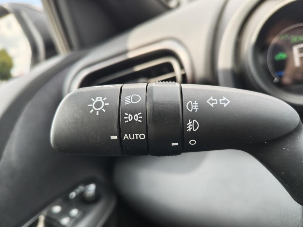 Toyota Yaris 1.5 Hybrid GR Sport | Premium Pack | Trekhaak | Pano | JBL | HUD - Image 14