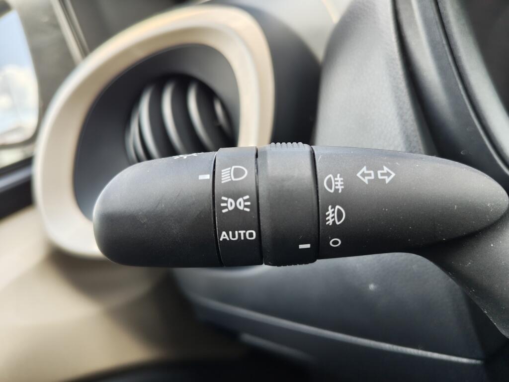 Toyota Aygo X 1.0 VVT-i MT first | All Seasons | Android Auto | Adaptieve Crui - Image 11