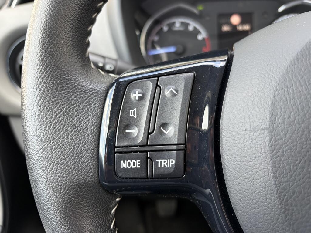 Toyota Yaris 1.5 VVT-i Aspiration | Cruise control | Trekhaak | Dealer onder. - Image 14