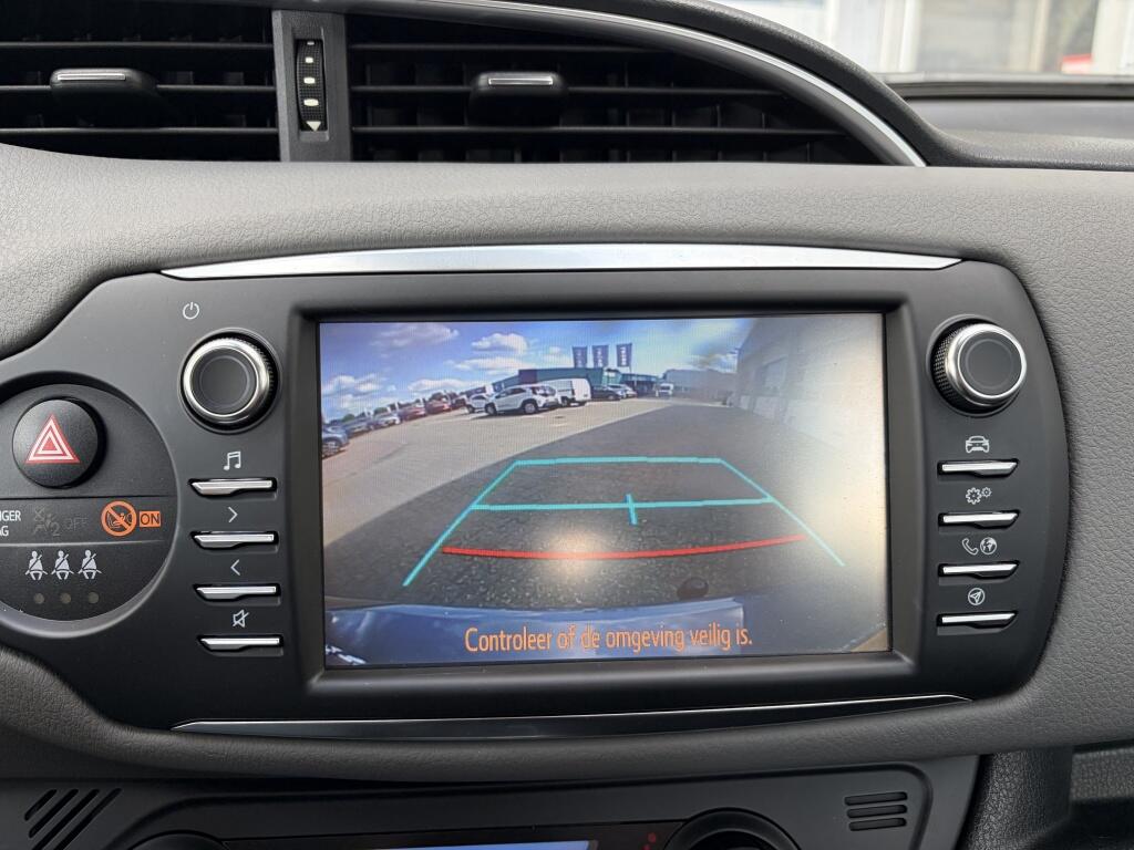 Toyota Yaris 1.5 VVT-i Aspiration | Cruise control | Trekhaak | Dealer onder. - Image 19