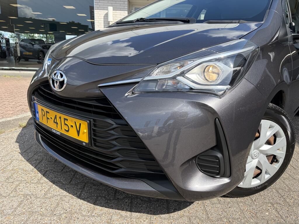 Toyota Yaris 1.5 VVT-i Aspiration | Cruise control | Trekhaak | Dealer onder. - Image 2