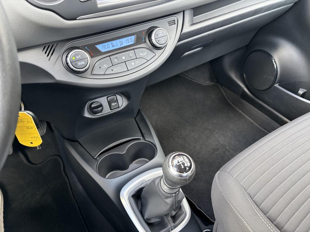 Toyota Yaris 1.5 VVT-i Aspiration | Cruise control | Trekhaak | Dealer onder. - Image 23