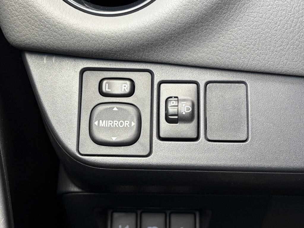 Toyota Yaris 1.5 VVT-i Aspiration | Cruise control | Trekhaak | Dealer onder. - Image 25
