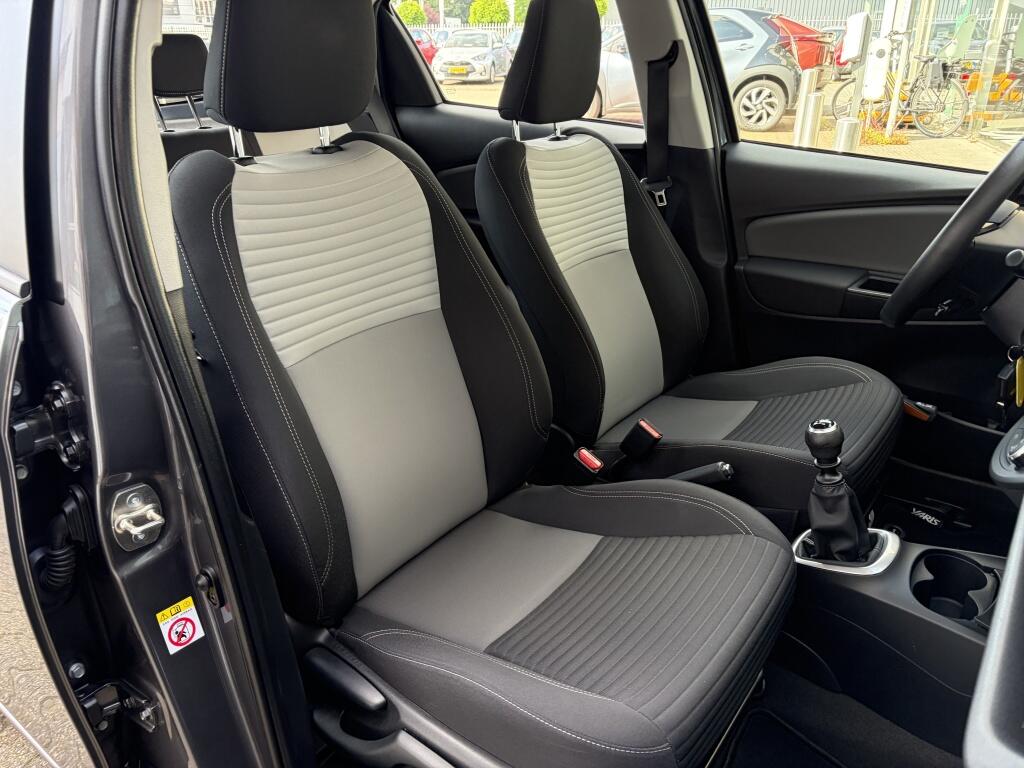 Toyota Yaris 1.5 VVT-i Aspiration | Cruise control | Trekhaak | Dealer onder. - Image 29