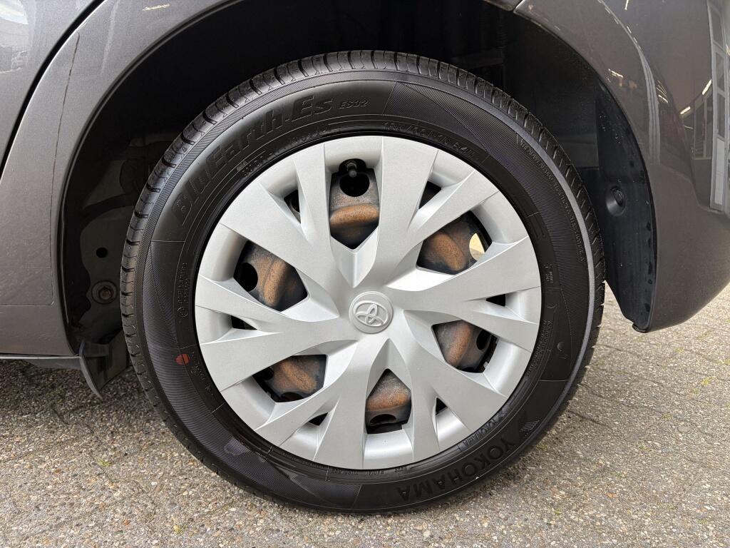 Toyota Yaris 1.5 VVT-i Aspiration | Cruise control | Trekhaak | Dealer onder. - Image 38