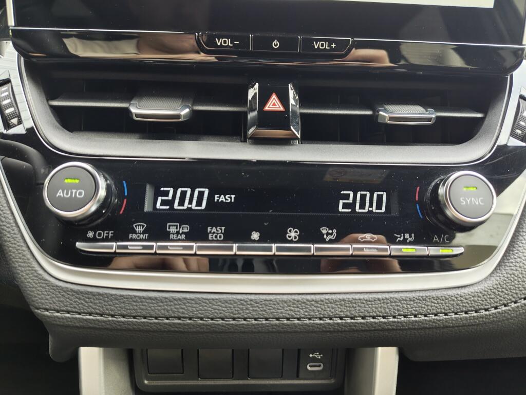 Toyota Corolla Cross Hybrid 140 Style | NL Auto | Sensoren v/a | El. Achterklep | - Image 18