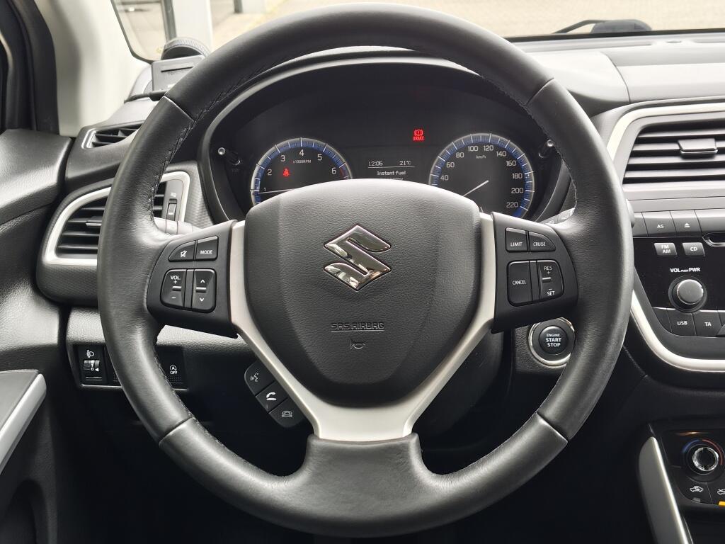 Suzuki SX4 S-Cross 1.6 Exclusive | Trekhaak Afn. | Stoelverwarming | All Seasons - Image 10