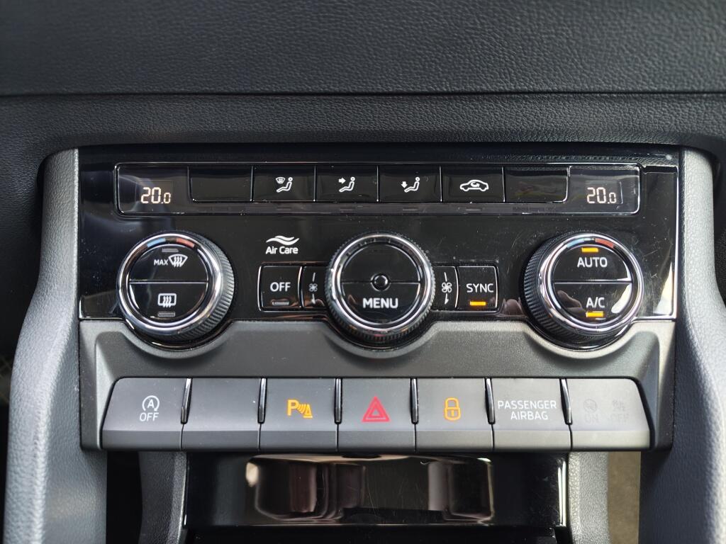 Skoda Karoq 1.5 TSI ACT Business Edition | Sensoren v/a | Achteruitrijcam. | - Image 20