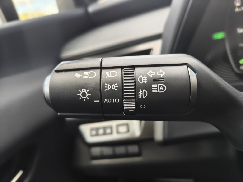 Lexus UX 250h Luxury Line | Leer | Android Auto | All Seasons | Navi | Bl - Image 14
