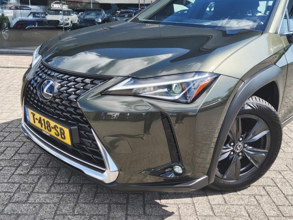 Lexus UX 250h Luxury Line | Leer | Android Auto | All Seasons | Navi | Bl - Image 2