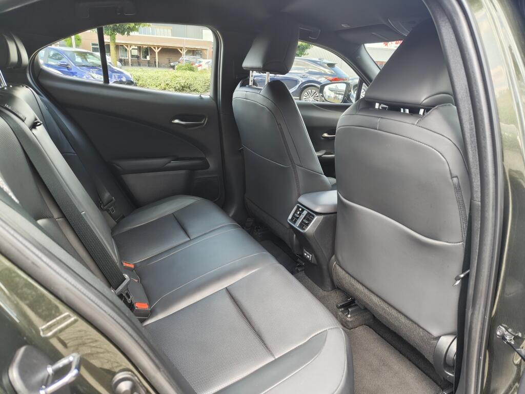 Lexus UX 250h Luxury Line | Leer | Android Auto | All Seasons | Navi | Bl - Image 35