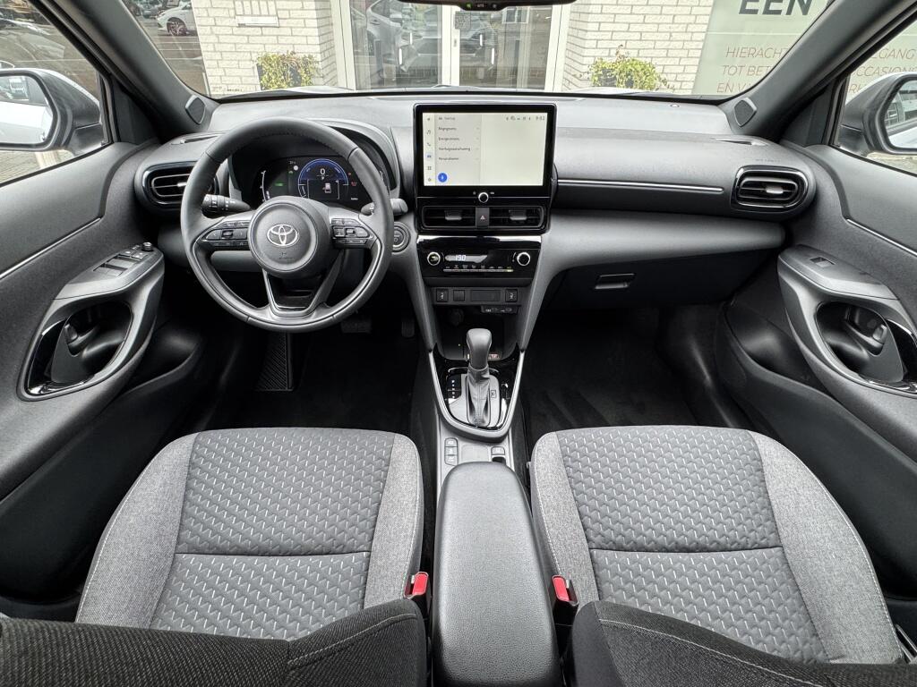 Toyota Yaris Cross 1.5 Hybrid 130 Dynamic | Comfort Pack | Stuur&Stoel vw | Blis - Image 16