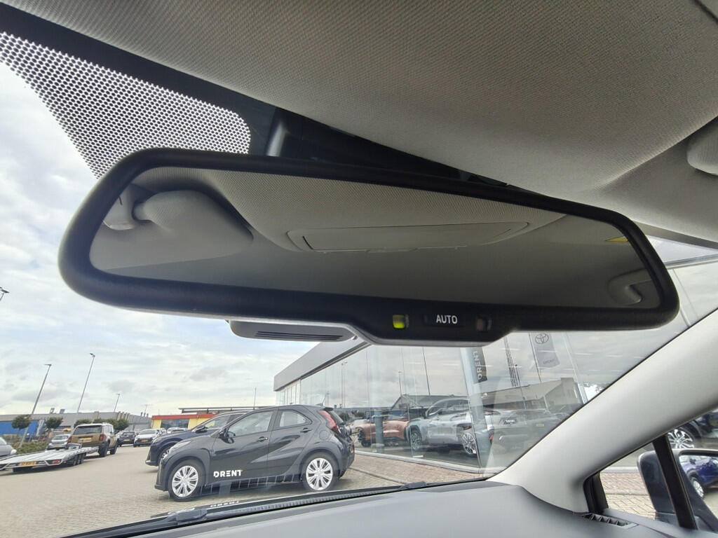 Toyota Avensis Touring Sports 1.8 VVT-i Dynamic Automaat | Trekhaak | Stoelverwarming | Leder - Image 24