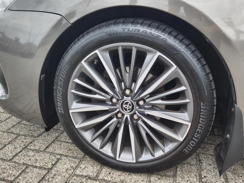 Toyota Avensis Touring Sports 1.8 VVT-i Dynamic Automaat | Trekhaak | Stoelverwarming | Leder - Image 36