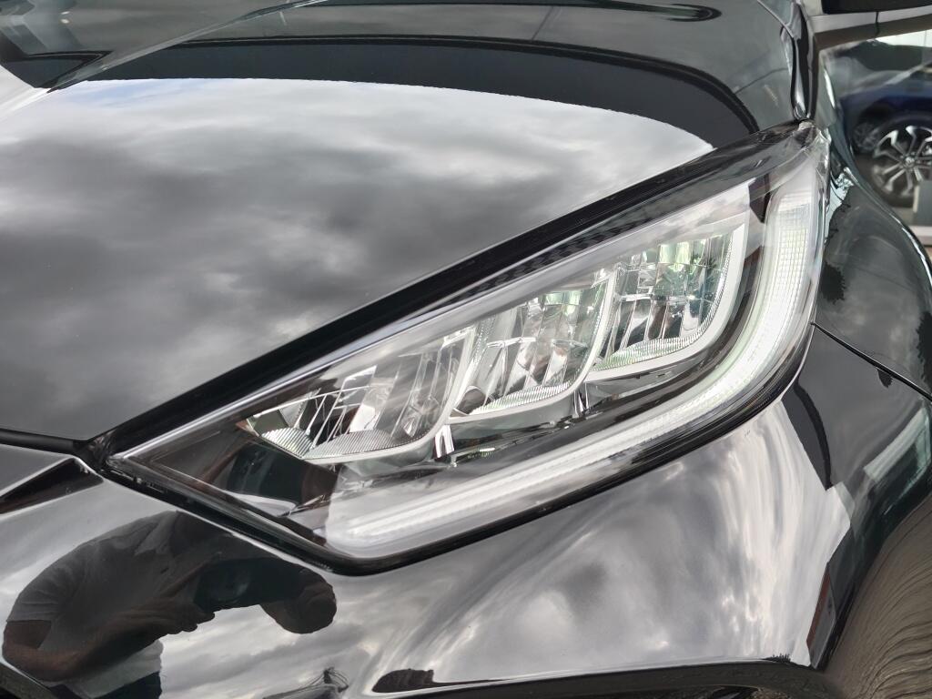 Toyota Yaris 1.5 Hybrid Dynamic | Trekhaak Afneembaar |  Keyless Entry & Star - Image 32