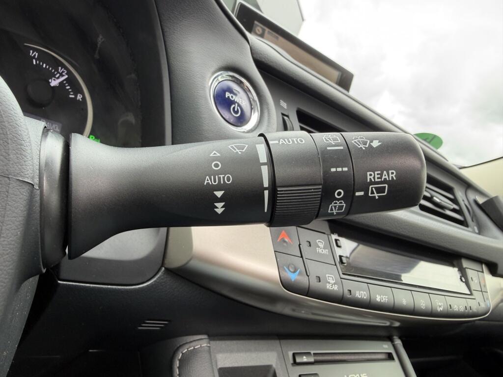 Lexus CT 200h Luxury Line | Schuif/kantel dak | Stoelverwarming | Sensore - Image 13