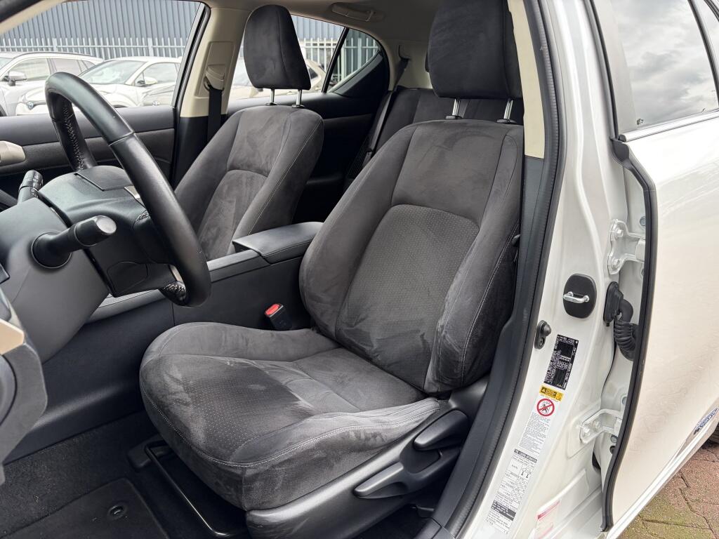 Lexus CT 200h Luxury Line | Schuif/kantel dak | Stoelverwarming | Sensore - Image 32