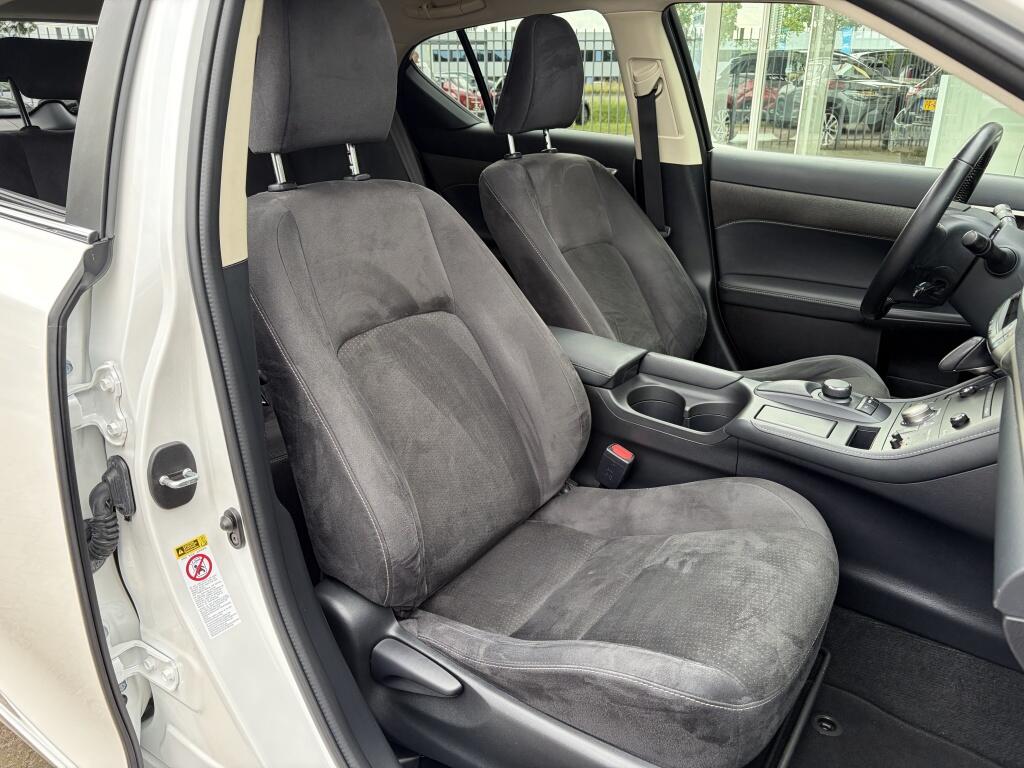 Lexus CT 200h Luxury Line | Schuif/kantel dak | Stoelverwarming | Sensore - Image 33