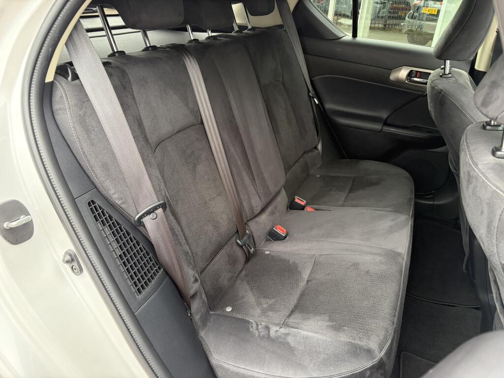 Lexus CT 200h Luxury Line | Schuif/kantel dak | Stoelverwarming | Sensore - Image 35