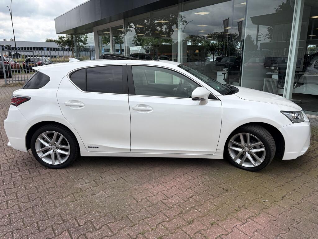 Lexus CT 200h Luxury Line | Schuif/kantel dak | Stoelverwarming | Sensore - Image 5