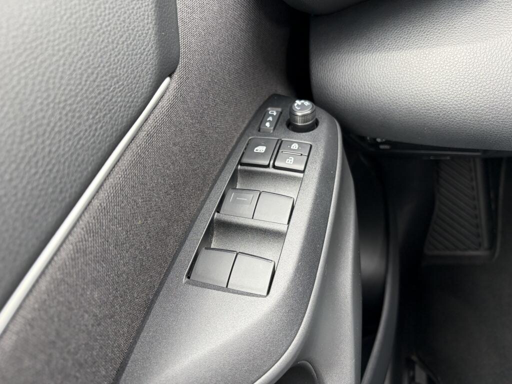 Toyota Yaris Cross 1.5 Hybrid 115 Dynamic | PDC v/a | Stoelverwarming | Keyless Ent - Image 26