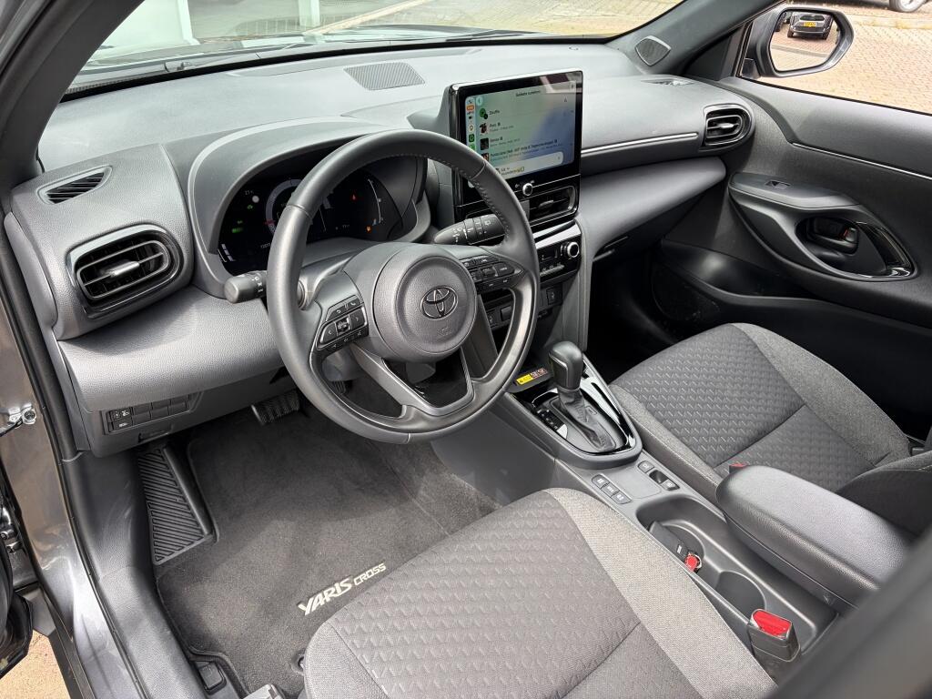 Toyota Yaris Cross 1.5 Hybrid 115 Dynamic | PDC v/a | Stoelverwarming | Keyless Ent - Image 28
