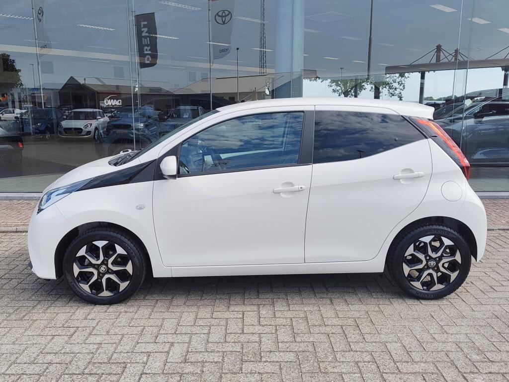 Toyota Aygo 1.0 VVT-i x-joy | All season | Android Auto | Lichtmetaal | El. - Image 3