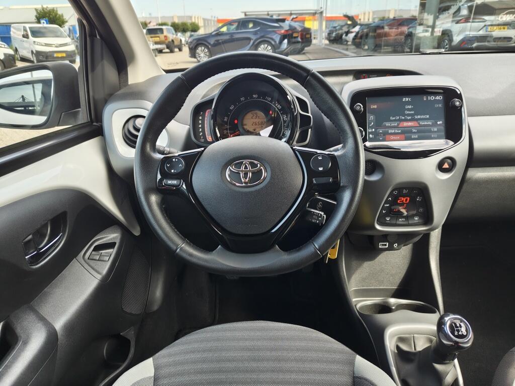 Toyota Aygo 1.0 VVT-i x-joy | All season | Android Auto | Lichtmetaal | El. - Image 8