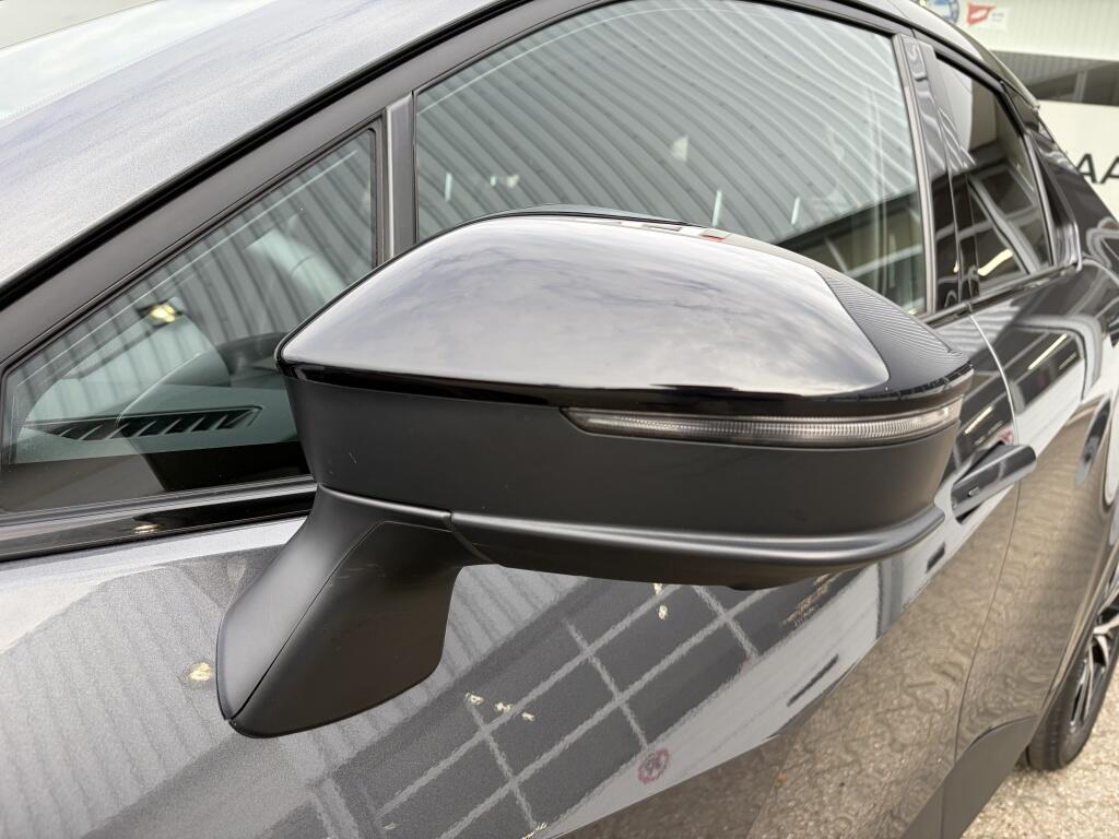 Toyota C-HR 2.0 PHEV 220 First Edition | Stuur/stoelverwarming | Sensoren V/ - Image 39