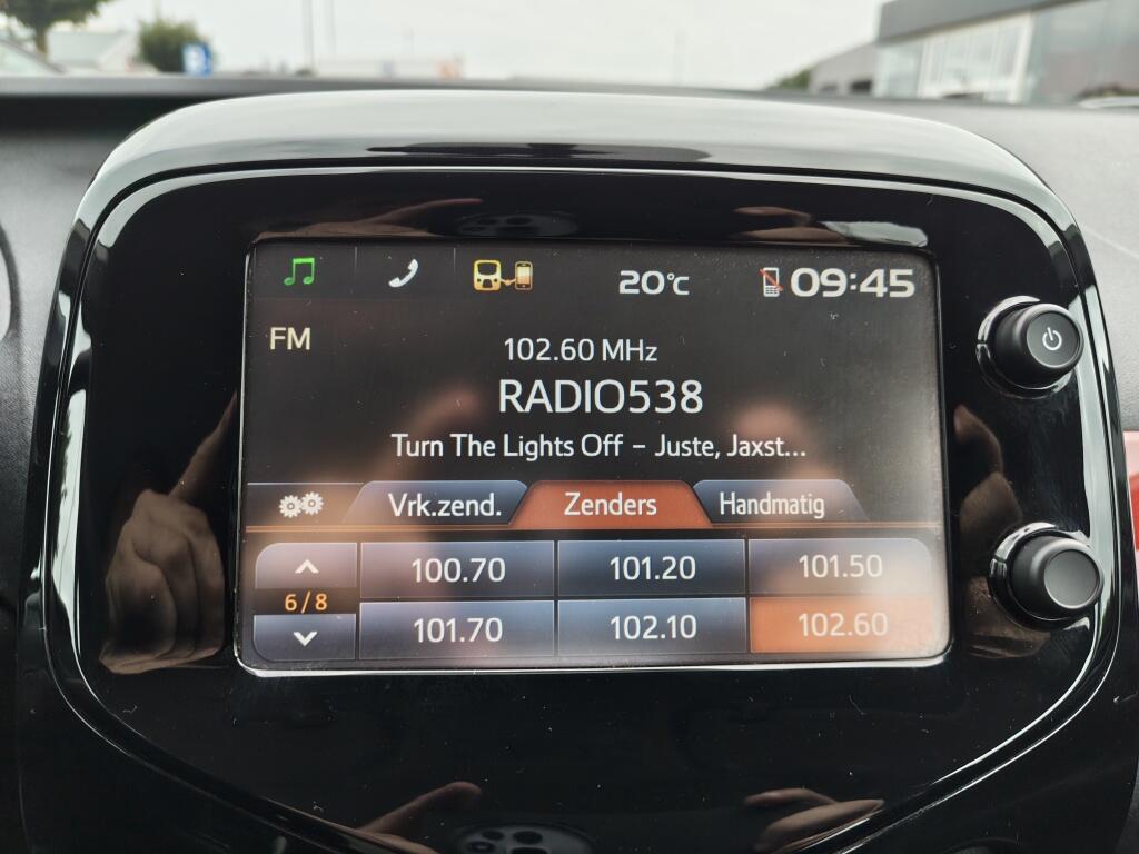 Toyota Aygo 1.0 VVT-i x-wave | El. Vouwdak | Achteruitrijcamera | El. Climat - Image 16
