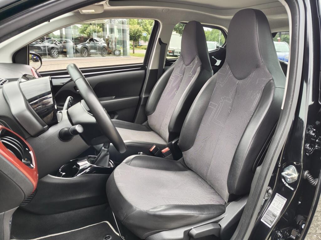 Toyota Aygo 1.0 VVT-i x-wave | El. Vouwdak | Achteruitrijcamera | El. Climat - Image 24