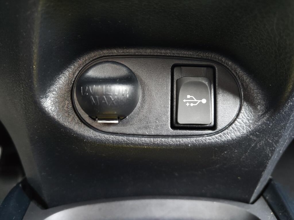 Toyota Yaris 1.5 Hybrid Bi-Tone | Cruise Control | Lichtmetaal | Achteruitrij - Image 19