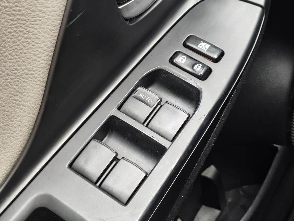 Toyota Yaris 1.5 Hybrid Bi-Tone | Cruise Control | Lichtmetaal | Achteruitrij - Image 22