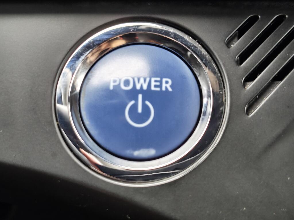 Toyota Yaris 1.5 Hybrid Bi-Tone | Cruise Control | Lichtmetaal | Achteruitrij - Image 25