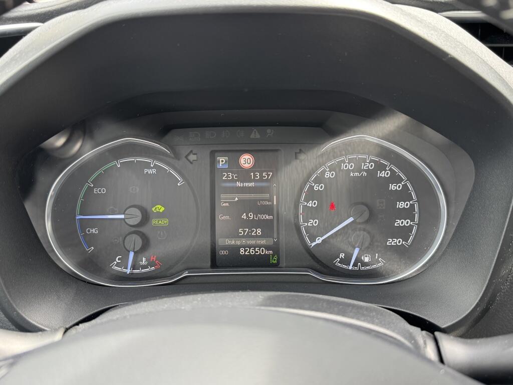 Toyota Yaris 1.5 Hybrid Design | All-Seasons | Trekhaak Afn. | Stoel Verwarmi - Image 19