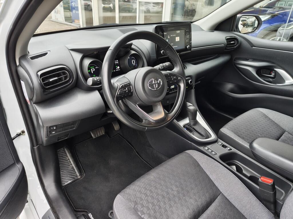 Toyota Yaris 1.5 Hybrid Dynamic | Keyless Entry | Stoelverwarming | Android A - Image 24